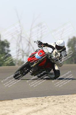 media/Sep-20-2025-TrackDaz (Sat) [[27f0cde673]]/B Group/1120am (Turn 2)/